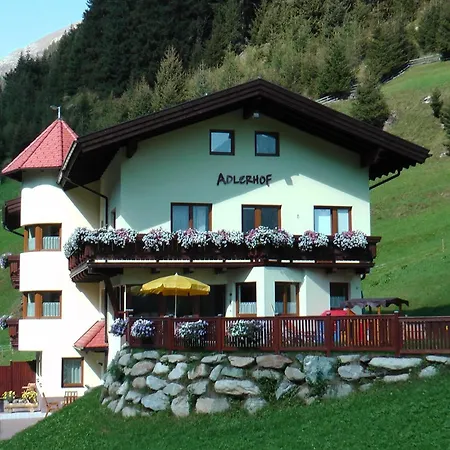 Апартаменты Adlerhof Санкт-Леонхард-им-Пицталь